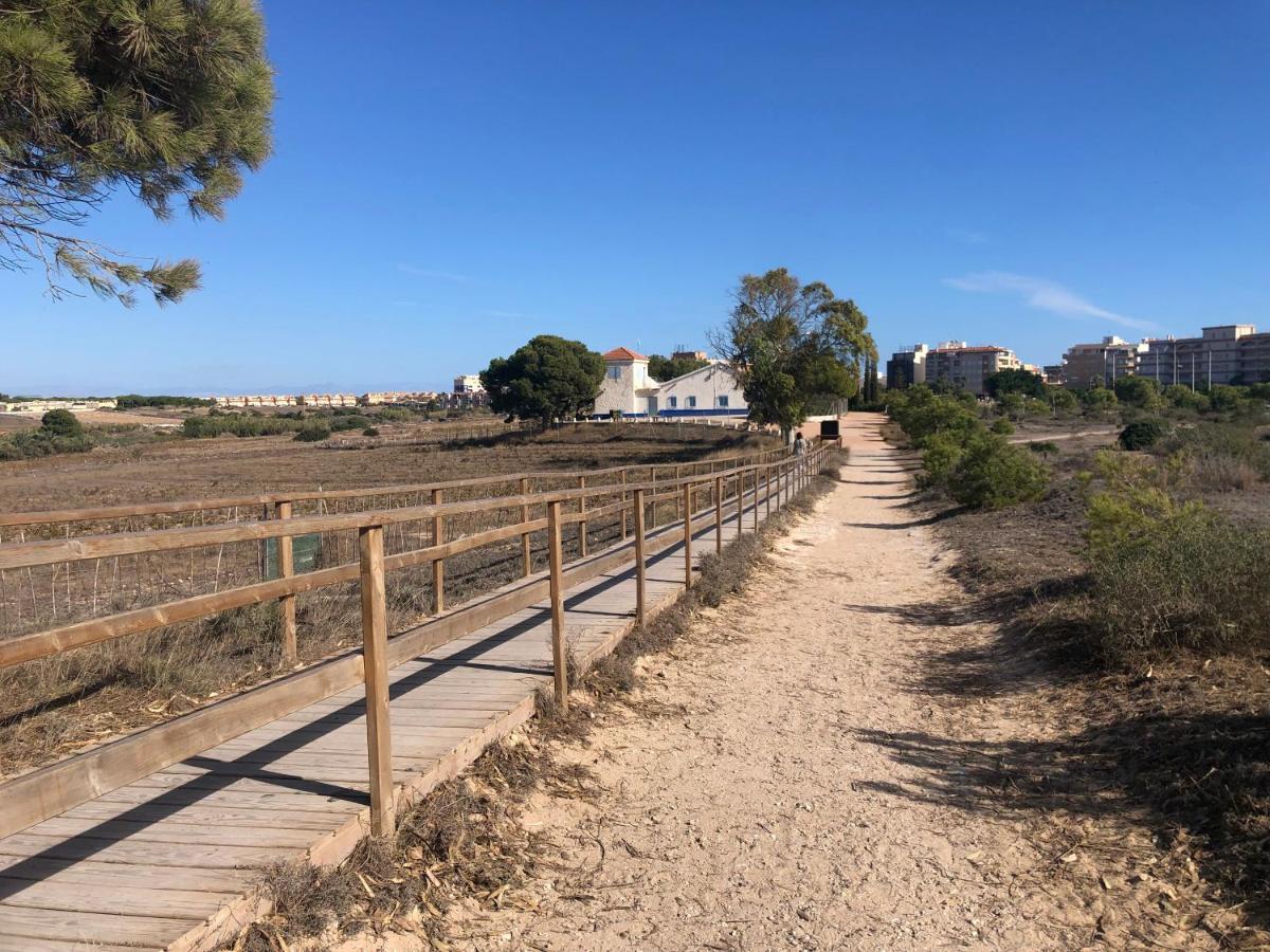 Amplio Apartamento Playa Ла-Мата Экстерьер фото
